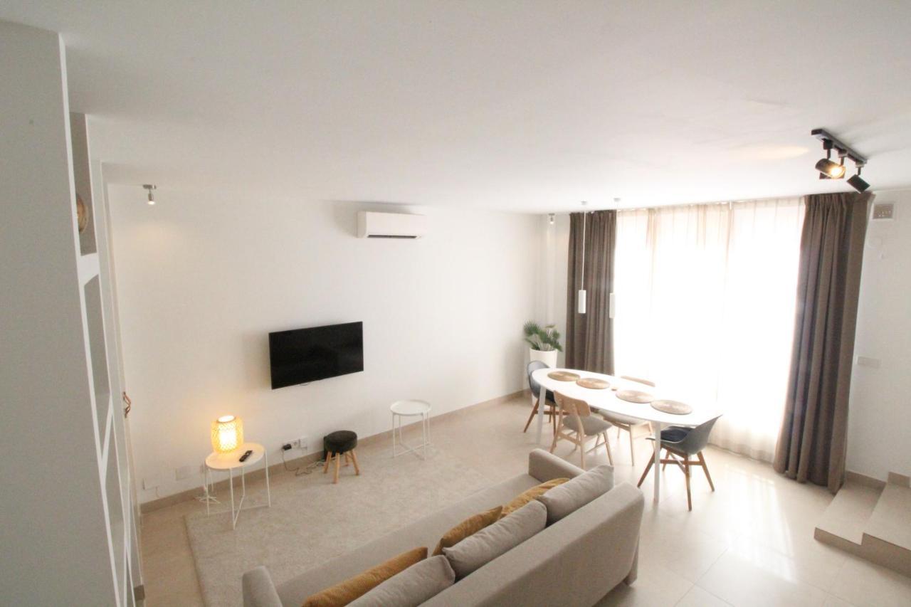 شقة Del Parque Flats Constancia Duplex مالقة المظهر الخارجي الصورة