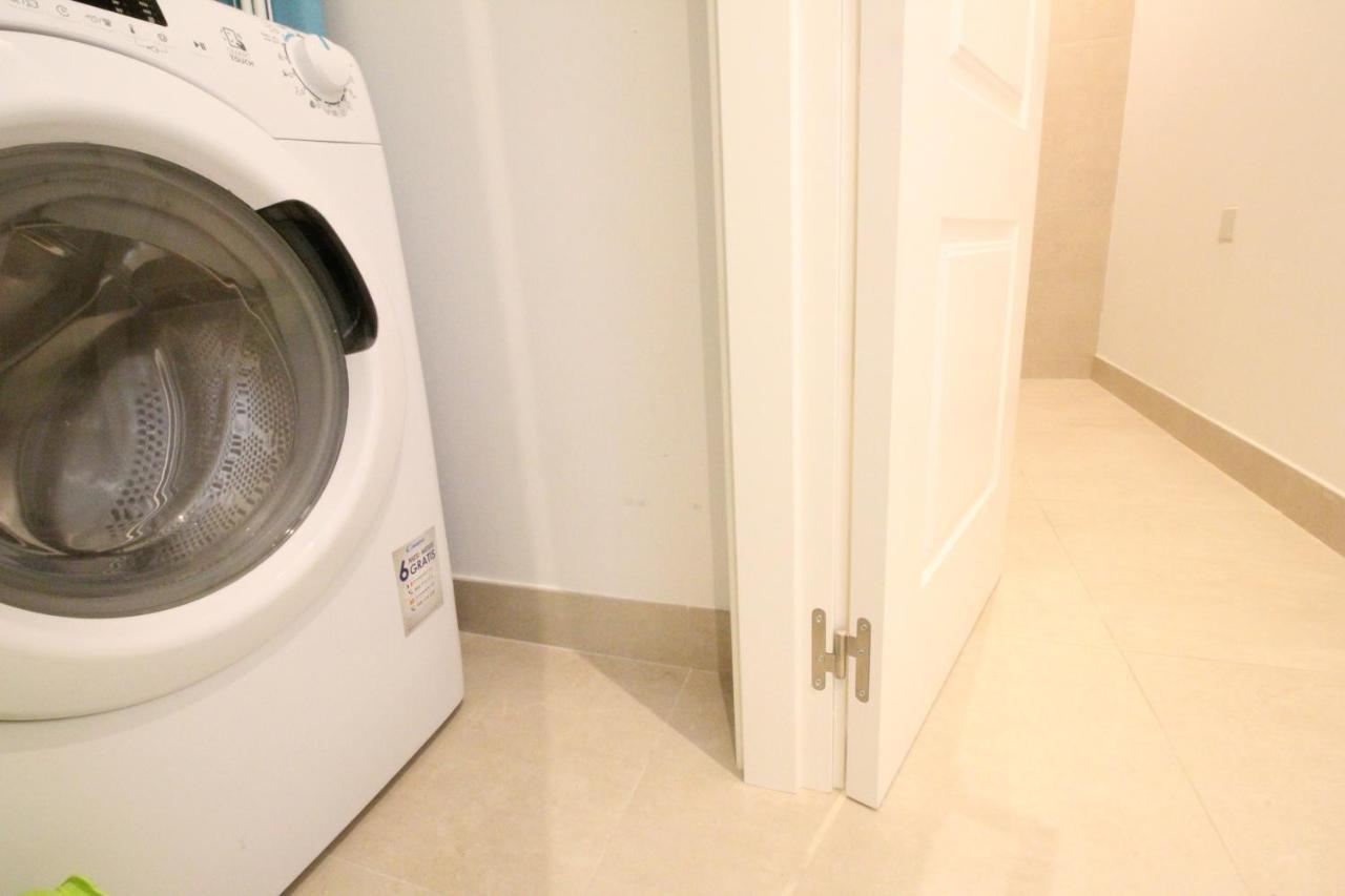 شقة Del Parque Flats Constancia Duplex مالقة المظهر الخارجي الصورة